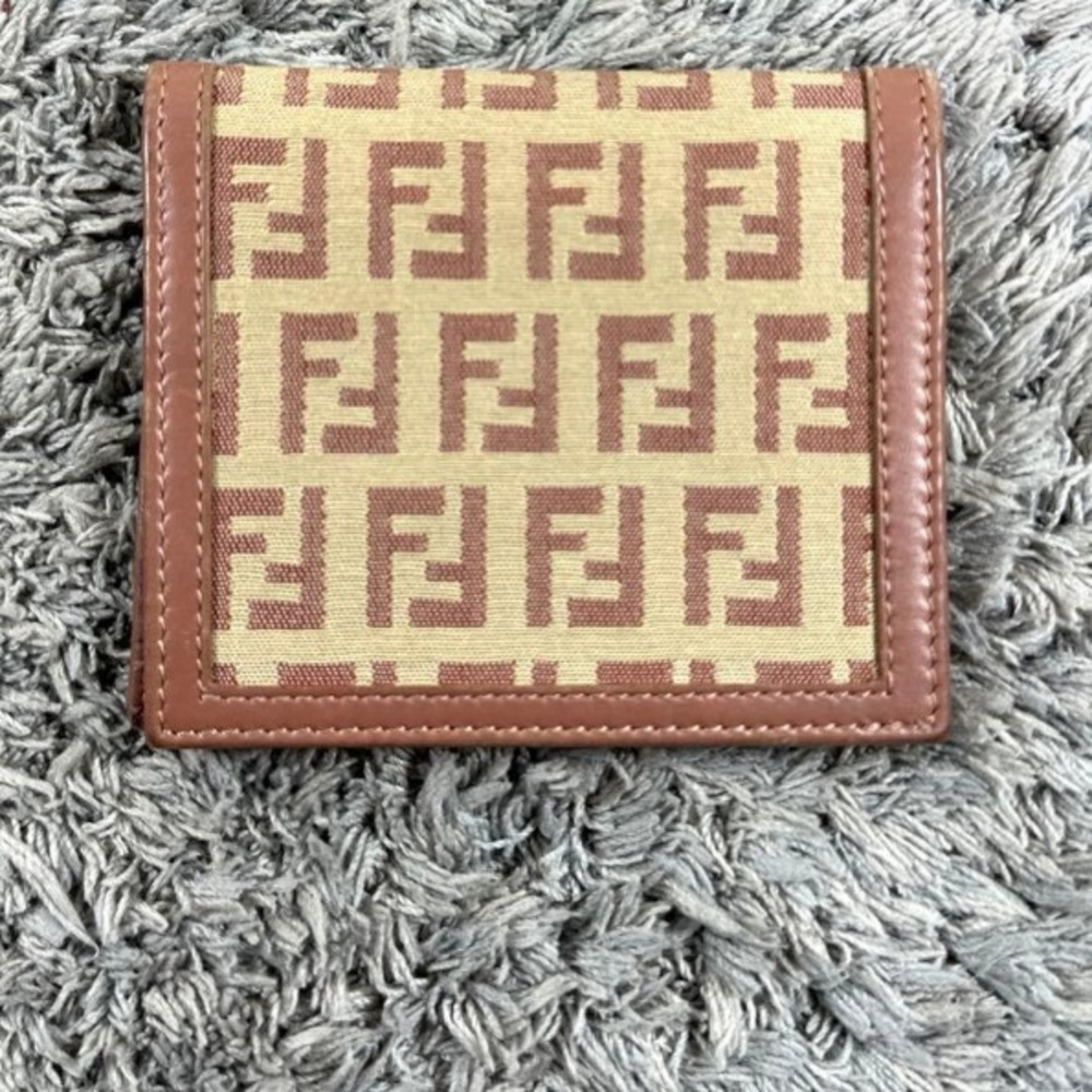 Fendi card case - image 1